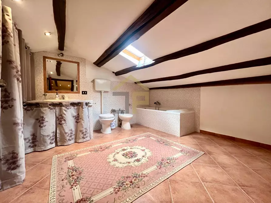 Immagine 27 di Appartamento in vendita  in Piazza del Noviziato 5 a Palermo