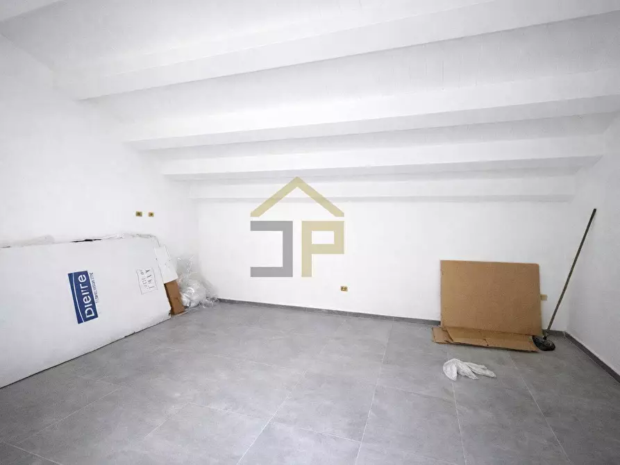 Immagine 8 di Appartamento in vendita  in Via Messima Marine 367 a Palermo