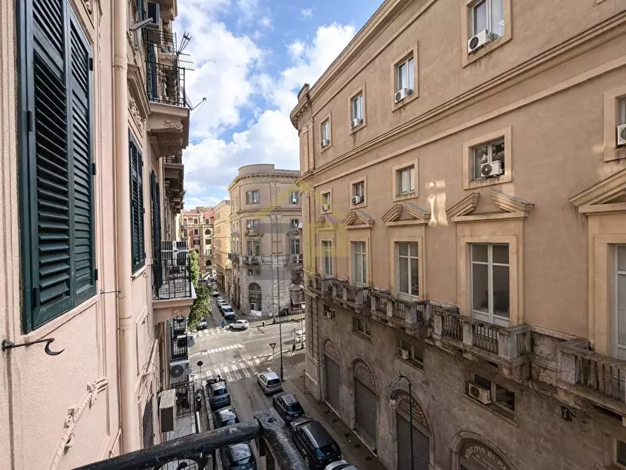 Immagine 14 di Appartamento in affitto  in via Trieste 76 a Palermo