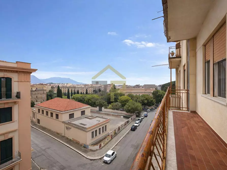 Immagine 12 di Appartamento in vendita  in via Gaetano Filangeri 34 a Palermo