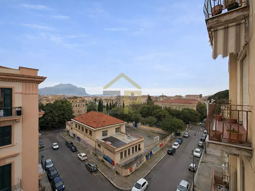 Immagine 2 di Appartamento in vendita  in via Gaetano Filangeri 34 a Palermo