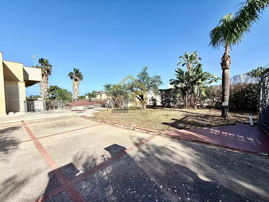 Immagine 10 di Villa in vendita  in Contrada Calarossa a Terrasini