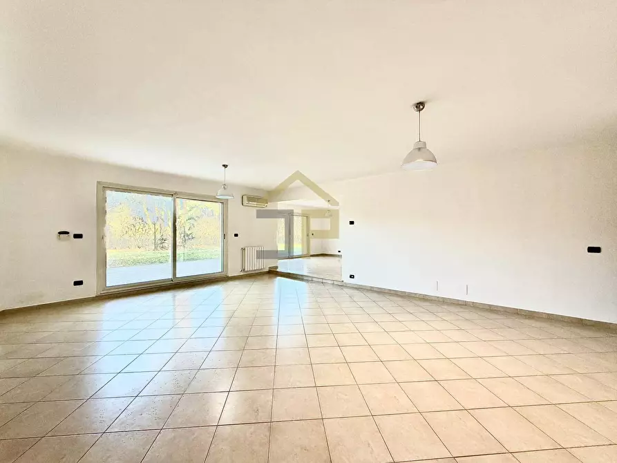 Immagine 29 di Villa in vendita  in Contrada Calarossa a Terrasini