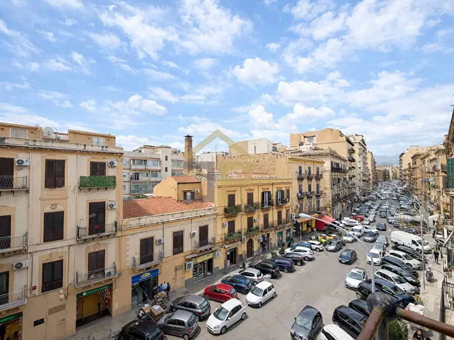 Immagine 11 di Appartamento in vendita  in Corso Camillo Finocchiaro Aprile 45 a Palermo