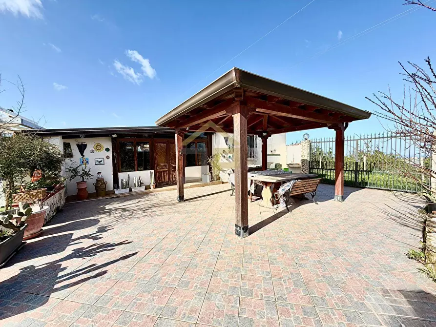 Immagine 1 di Villa in vendita  in Contrada Passarello a Partinico