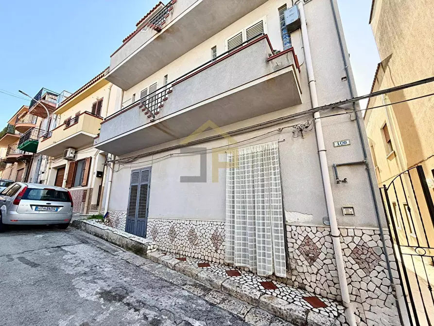 Immagine 3 di Appartamento in vendita  in Via Giuseppe Pitrè 109 A a Balestrate