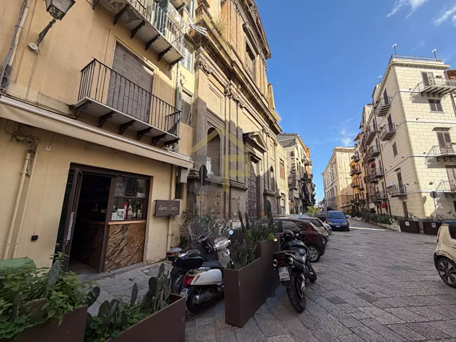 Immagine 11 di Attività commerciale in vendita  in Via Cassari 57 a Palermo