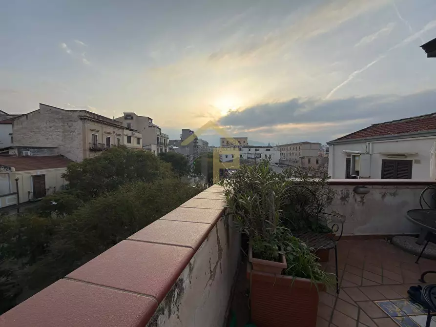 Immagine 3 di Appartamento in vendita  in Corso Tukory 49 a Palermo
