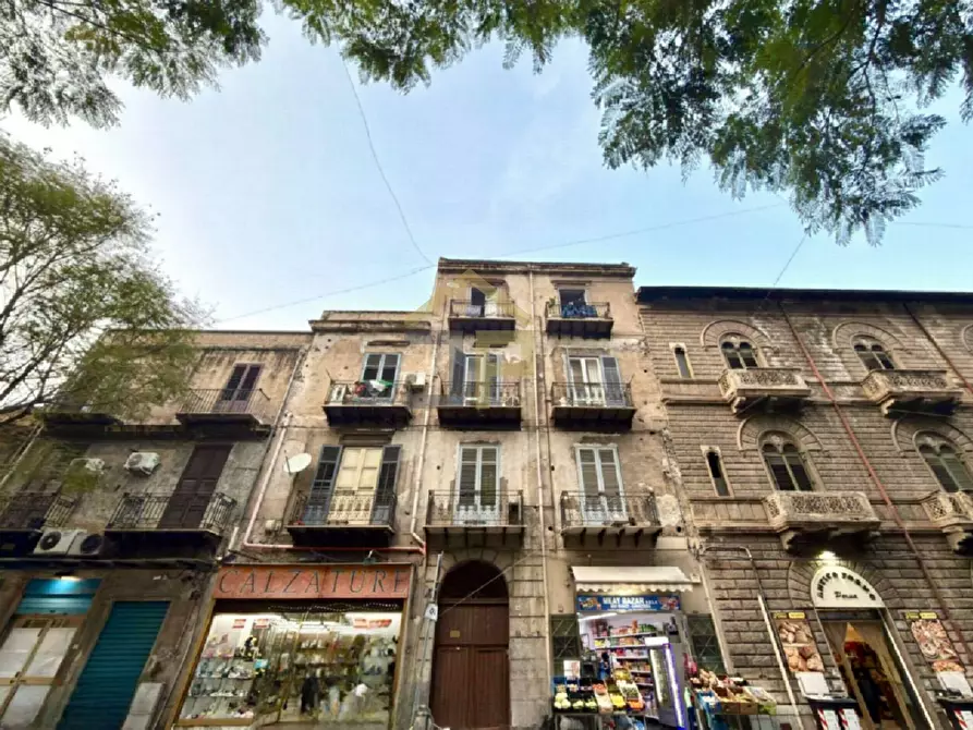 Immagine 7 di Appartamento in vendita  in Corso Tukory 49 a Palermo