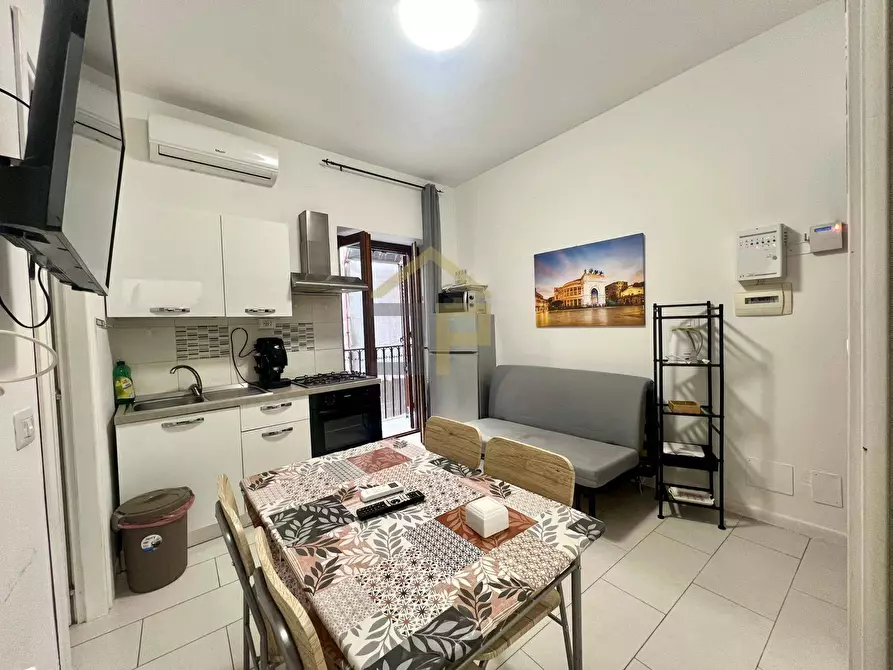 Immagine 2 di Appartamento in vendita  in Via Dei Frangiai 20 a Palermo