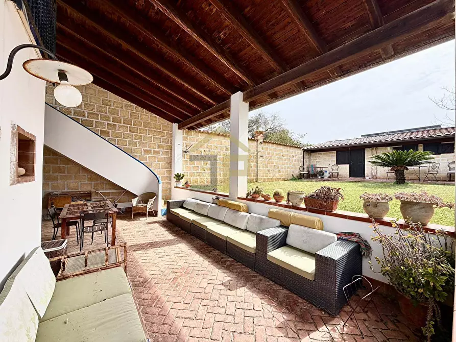 Immagine 1 di Villa in vendita  in Contrada San Giuseppe a Partinico