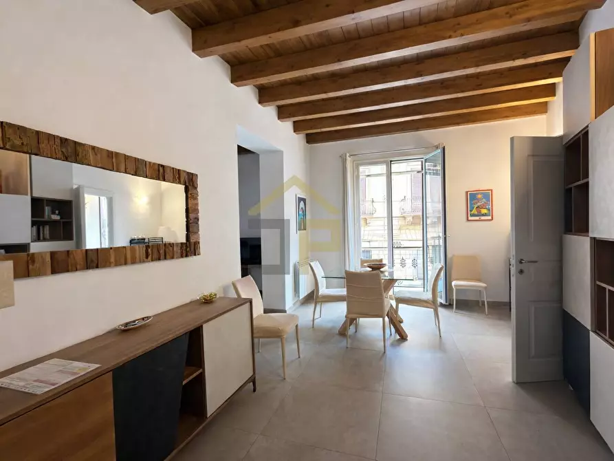 Immagine 7 di Appartamento in affitto  in Piazza Teatro Santa Cecilia 12 a Palermo