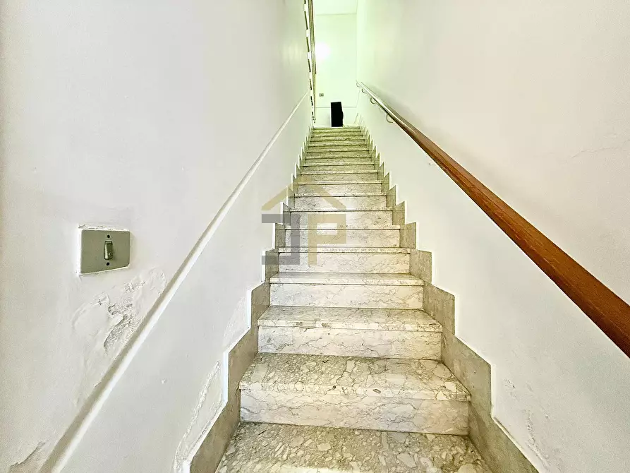 Immagine 15 di Appartamento in vendita  in Via Del Merlo 17 a Partinico