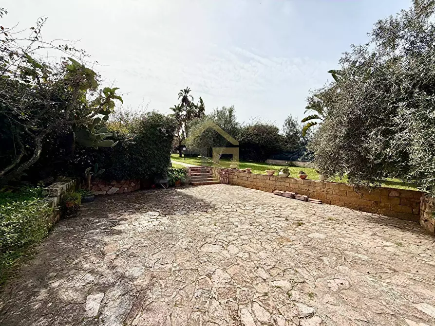 Immagine 28 di Villa in vendita  in Contrada San Giuseppe a Partinico