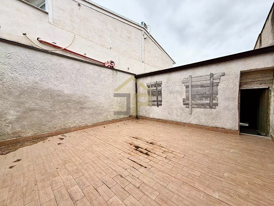 Immagine 13 di Casa indipendente in vendita  in Piazza Mandorle 21 a Palermo