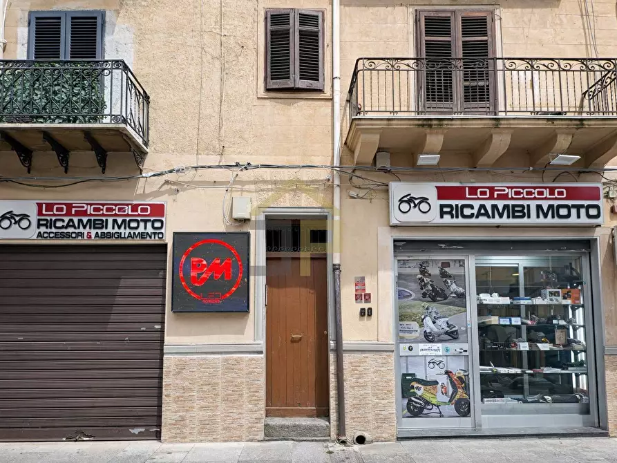 Immagine 13 di Appartamento in vendita  in Via Francesco Paolo Perez 173 a Palermo