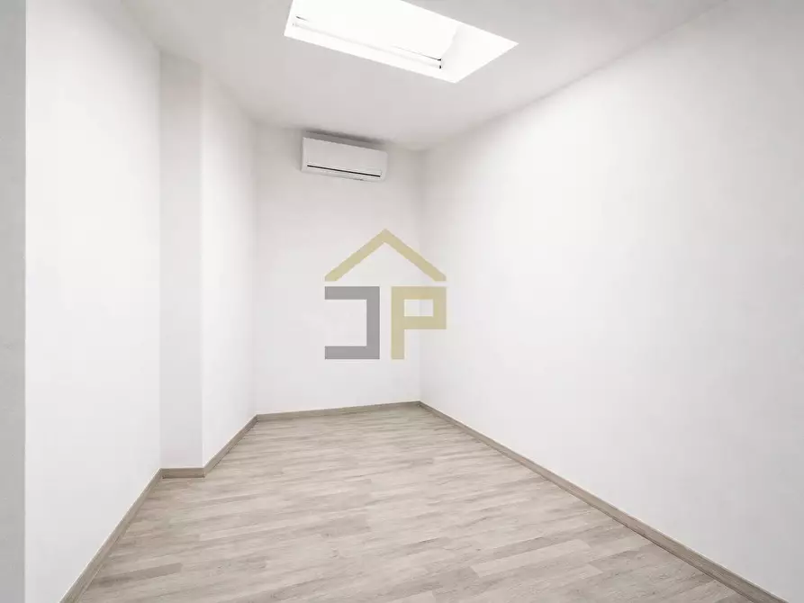 Immagine 24 di Appartamento in vendita  in Via Fratelli Di Benedetto 12 a Palermo