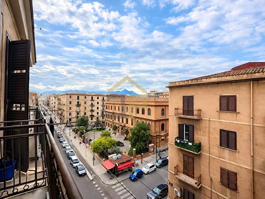 Immagine 12 di Appartamento in vendita  in Via Vincenzo Errante 20 a Palermo