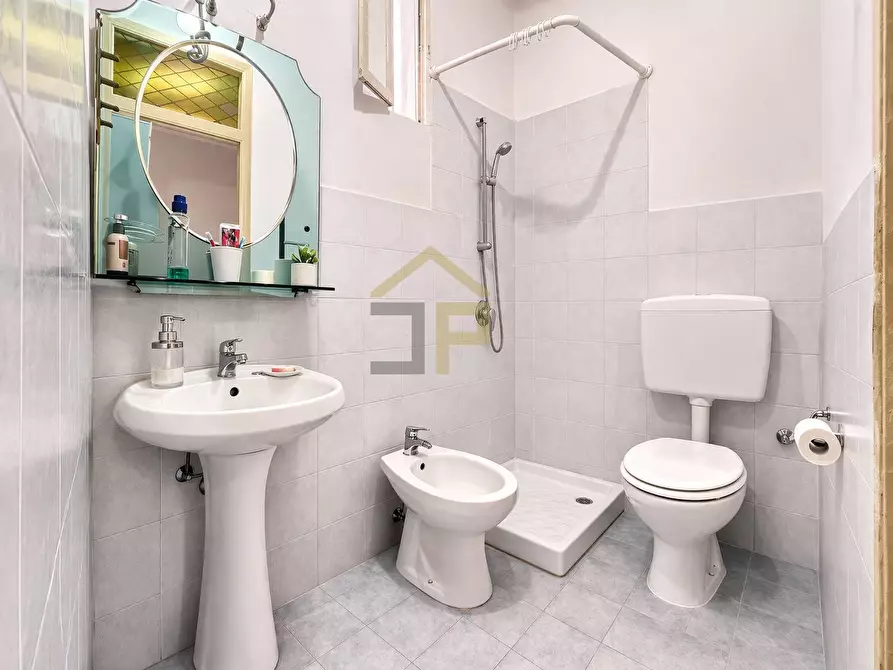 Immagine 10 di Appartamento in vendita  in Via Vincenzo Errante 20 a Palermo