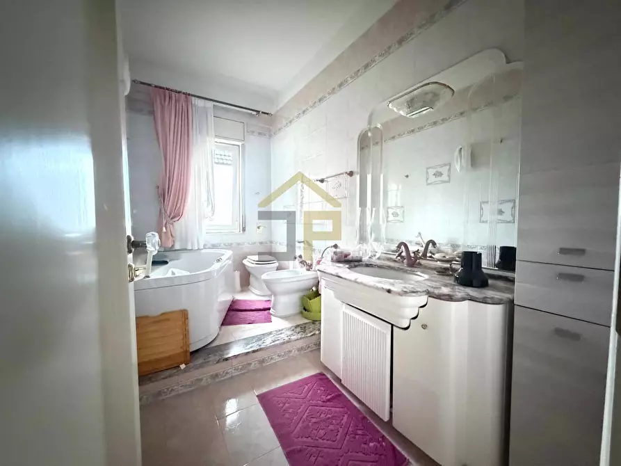 Immagine 21 di Appartamento in vendita  in Via Del Castoro 9 a Palermo