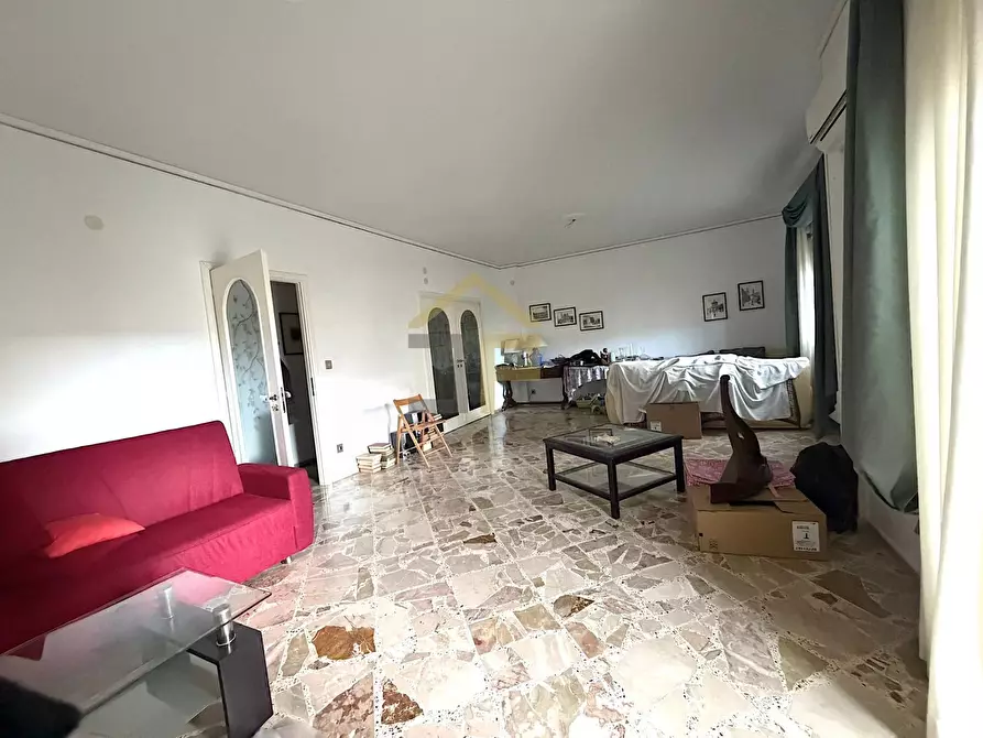 Immagine 13 di Appartamento in vendita  in Via Del Castoro 9 a Palermo