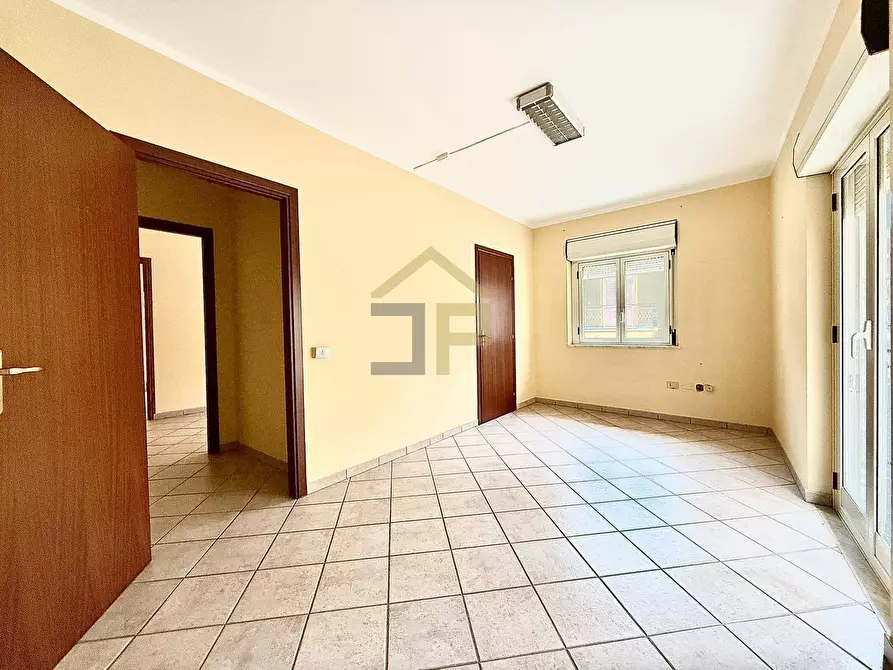 Immagine 9 di Ufficio in affitto  in Via Levatrice 2 a Partinico