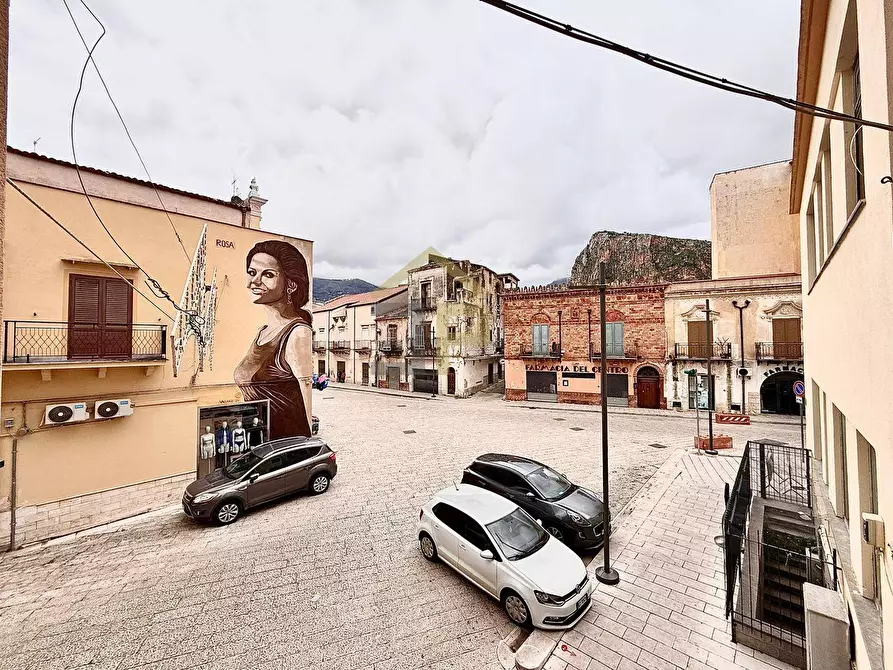 Immagine 18 di Ufficio in affitto  in Via Levatrice 2 a Partinico