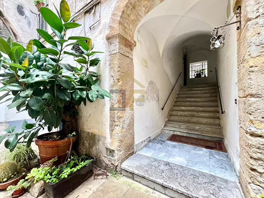 Immagine 24 di Appartamento in vendita  in Via San Basilio 25 a Palermo