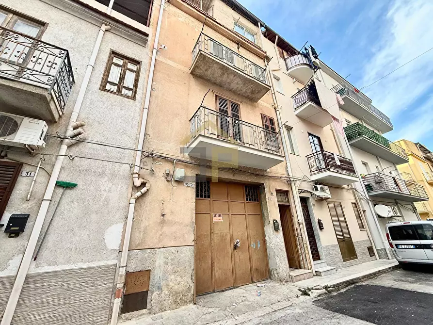 Immagine 13 di Appartamento in vendita  in Via Ludovico Beethoven 35-37 a Partinico