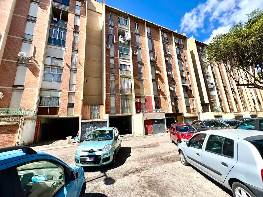 Immagine 1 di Appartamento in vendita  in Passaggio De Felice Giuffrida 9 a Palermo