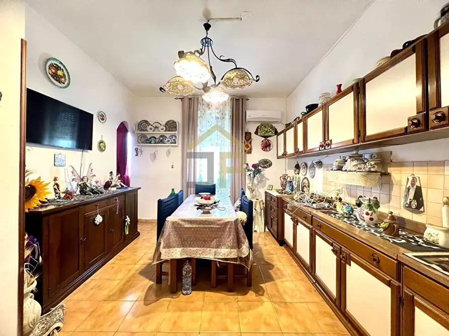 Immagine 3 di Appartamento in vendita  in Passaggio De Felice Giuffrida 9 a Palermo