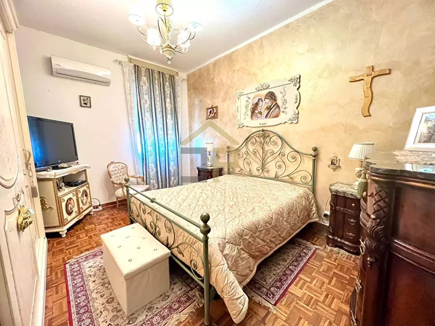 Immagine 18 di Appartamento in vendita  in Passaggio De Felice Giuffrida 9 a Palermo