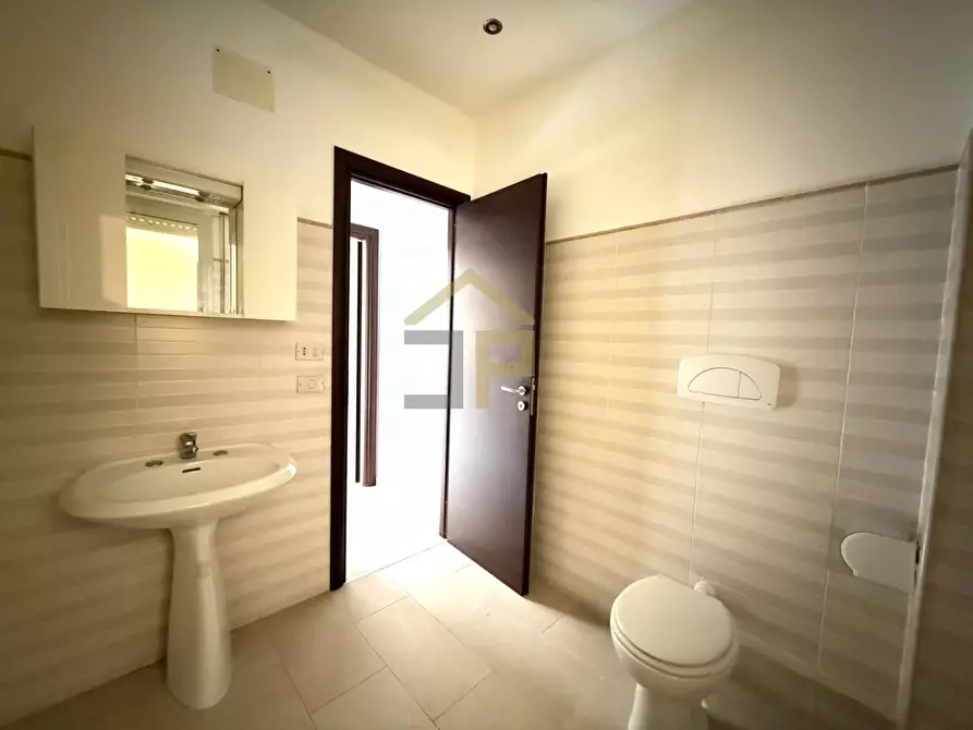 Immagine 21 di Appartamento in vendita  in Via Ugo la Malfa 2 a Altavilla Milicia