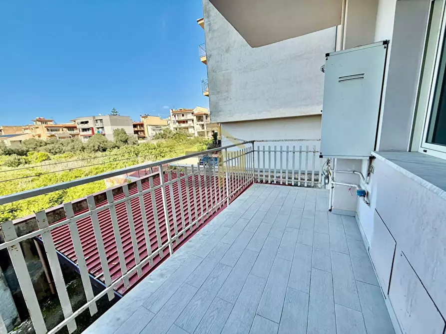 Immagine 35 di Appartamento in vendita  in Via Ugo la Malfa 2 a Altavilla Milicia