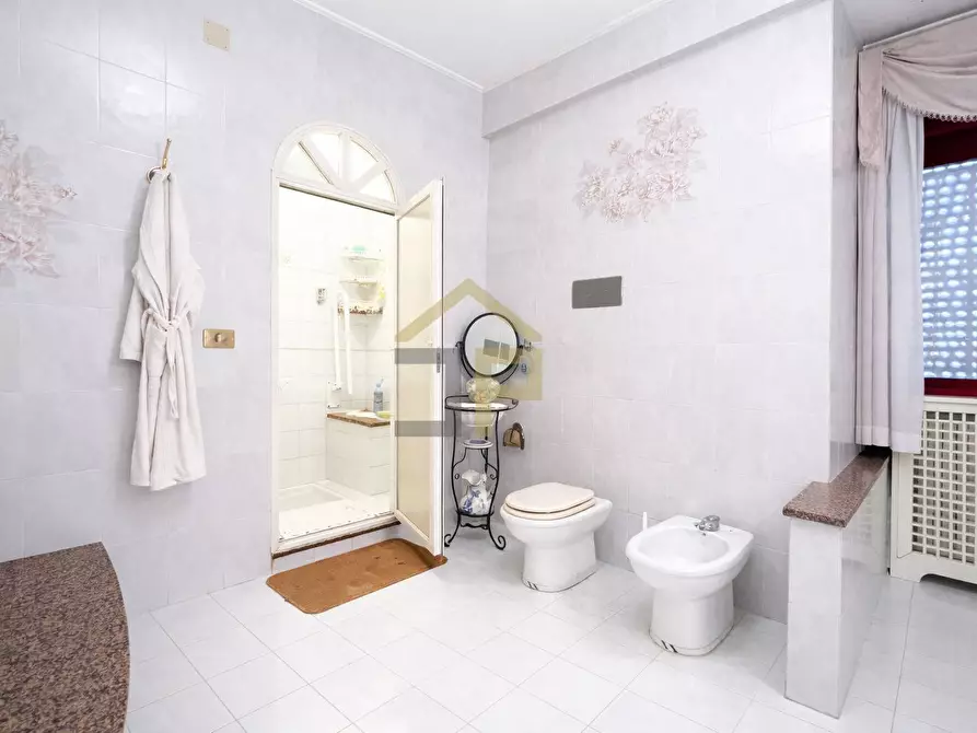 Immagine 13 di Appartamento in vendita  in Via Colomba 42 a Palermo