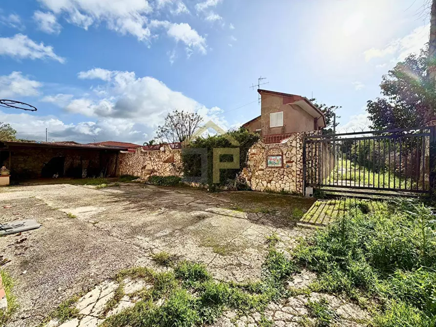 Immagine 32 di Casa semindipendente in vendita  in Contrada Piano Inferno a Capaci