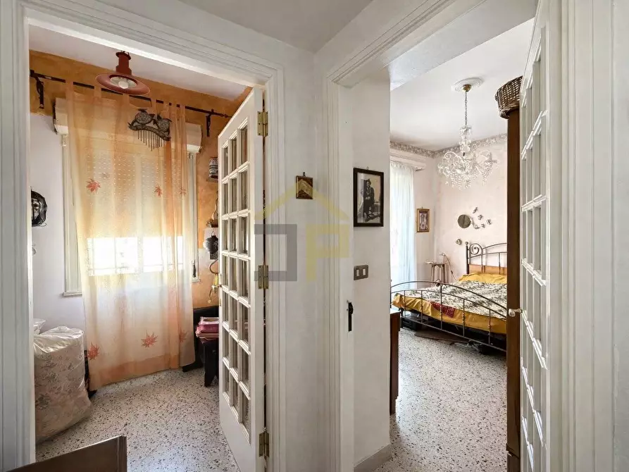 Immagine 4 di Appartamento in vendita  in Via Gustavo Roccella 143 a Palermo