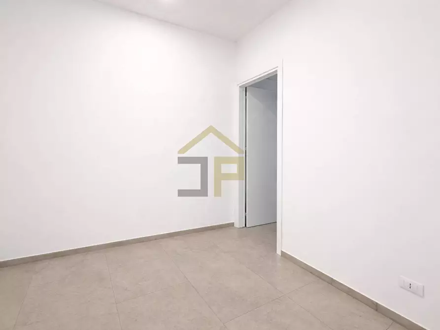 Immagine 4 di Appartamento in vendita  in via Garibaldi 76 a Palermo