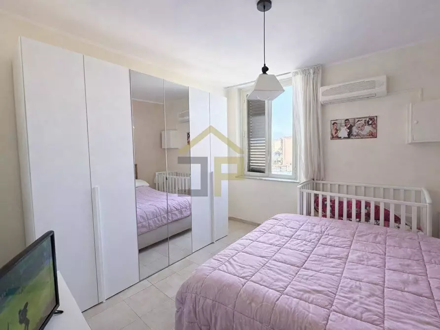 Immagine 4 di Appartamento in vendita  in Piazza Alessandro Vanni 1 a Palermo