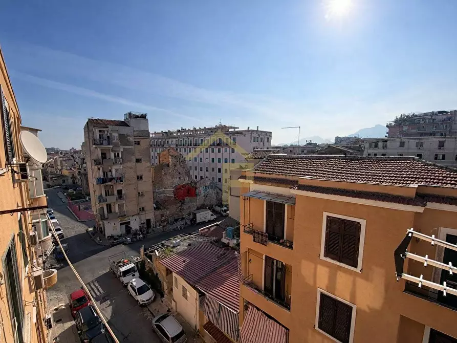 Immagine 7 di Appartamento in vendita  in Piazza Alessandro Vanni 1 a Palermo