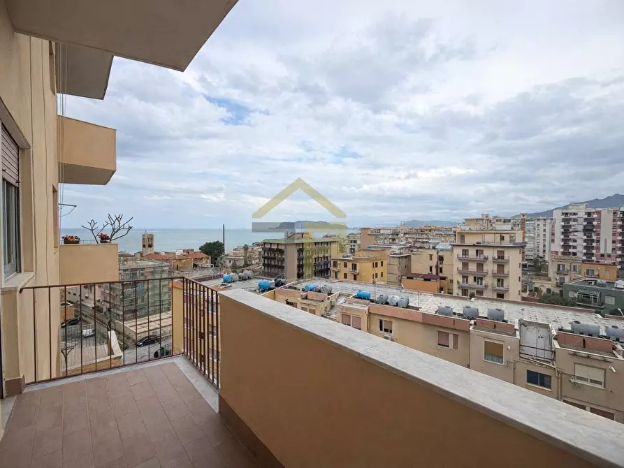 Immagine 16 di Appartamento in vendita  in Piazzale Fratelli Sant'anna 9 a Palermo