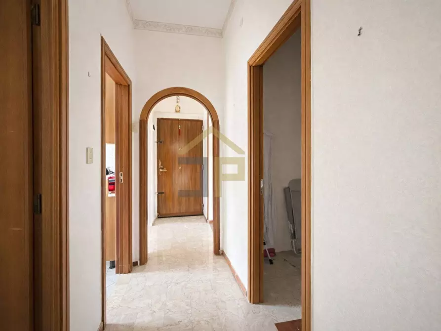 Immagine 9 di Appartamento in vendita  in Piazzale Fratelli Sant'anna 9 a Palermo