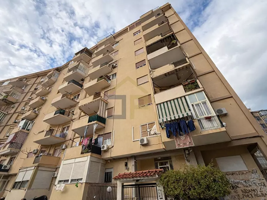 Immagine 20 di Appartamento in vendita  in Piazzale Fratelli Sant'anna 9 a Palermo