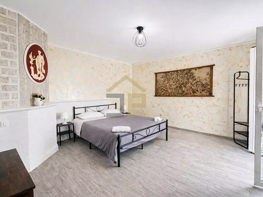 Immagine 14 di Appartamento in vendita  in Via San Nicolo' All'albergheria 32 a Palermo