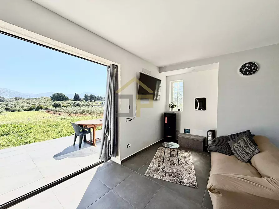 Immagine 9 di Villa in vendita  in Contrada Piano Del Re a Partinico