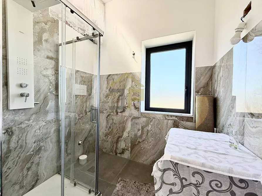 Immagine 24 di Villa in vendita  in Contrada Piano Del Re a Partinico
