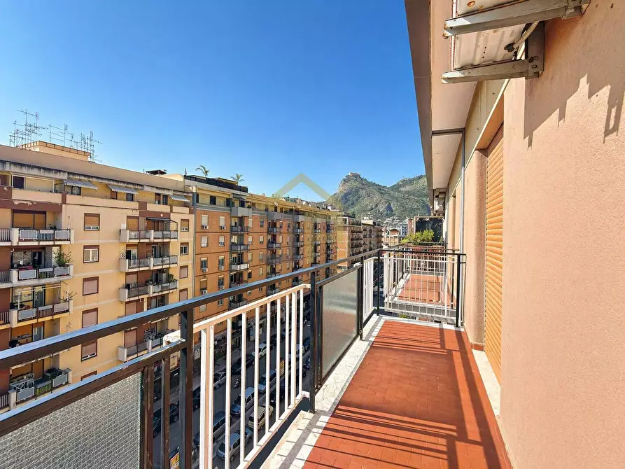 Immagine 17 di Appartamento in vendita  in Via Don Orione 32 a Palermo