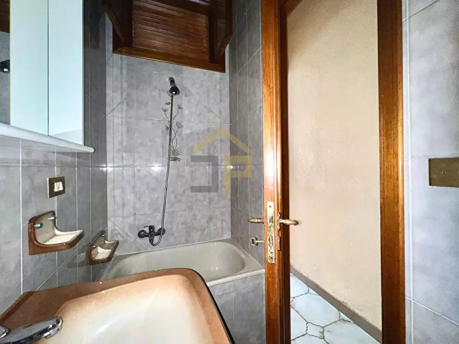 Immagine 10 di Appartamento in vendita  in Via San Pietro 17 a Villabate
