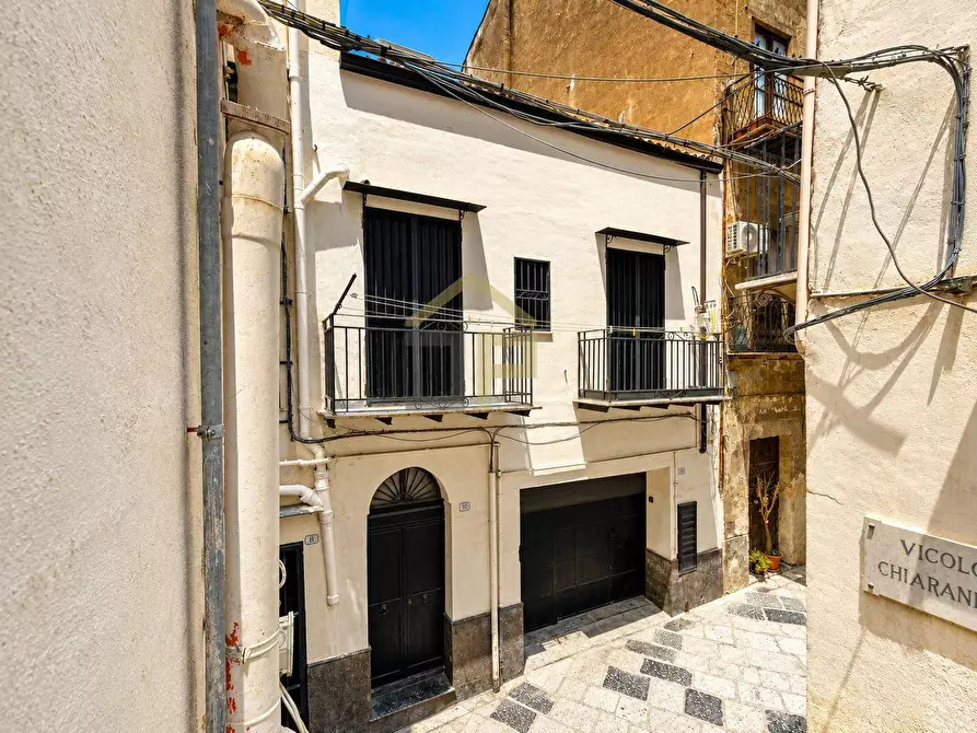 Immagine 8 di Appartamento in vendita  in Via Maqueda 58 a Palermo