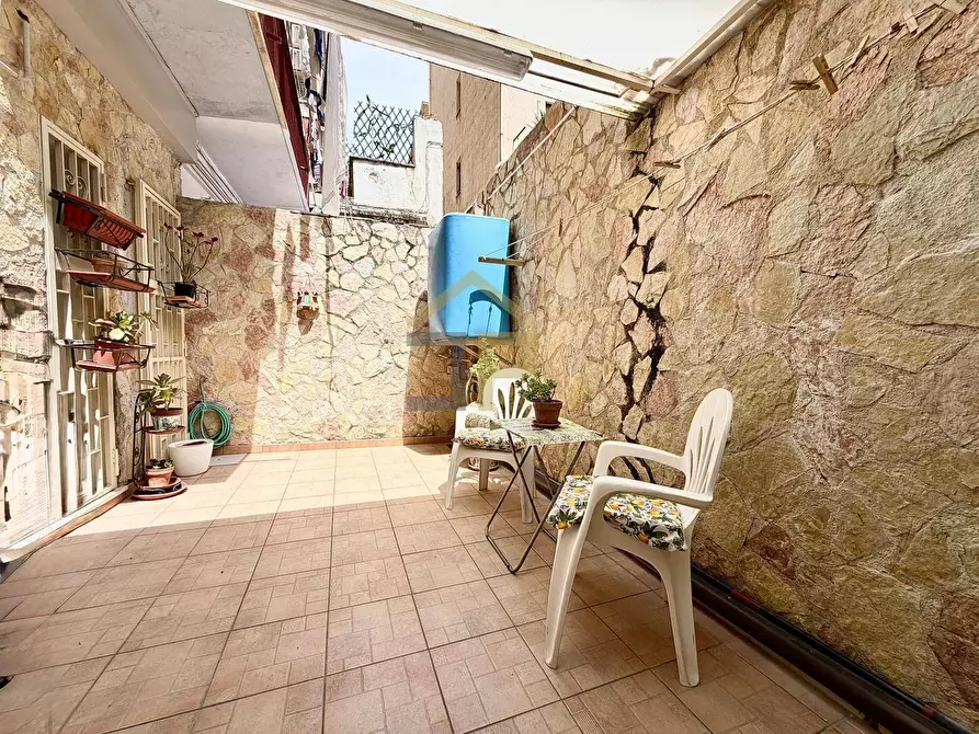 Immagine 10 di Appartamento in vendita  in Via Giuseppe Lo Bianco 18 a Palermo